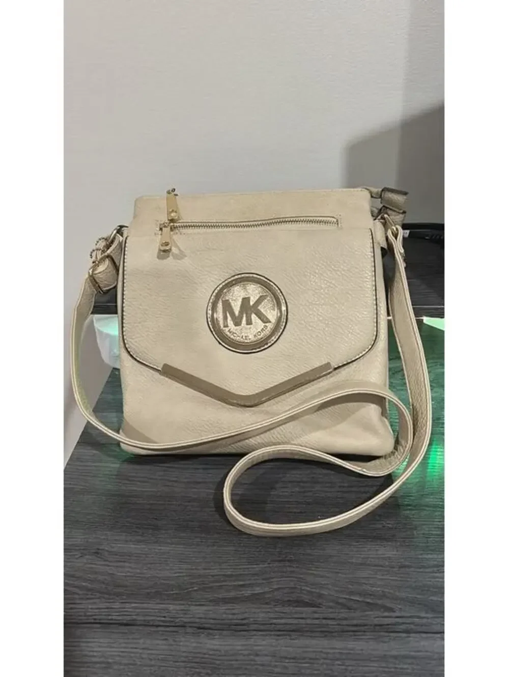 Michael Kors Beige Crossbody Bag with Gold-tone Logo